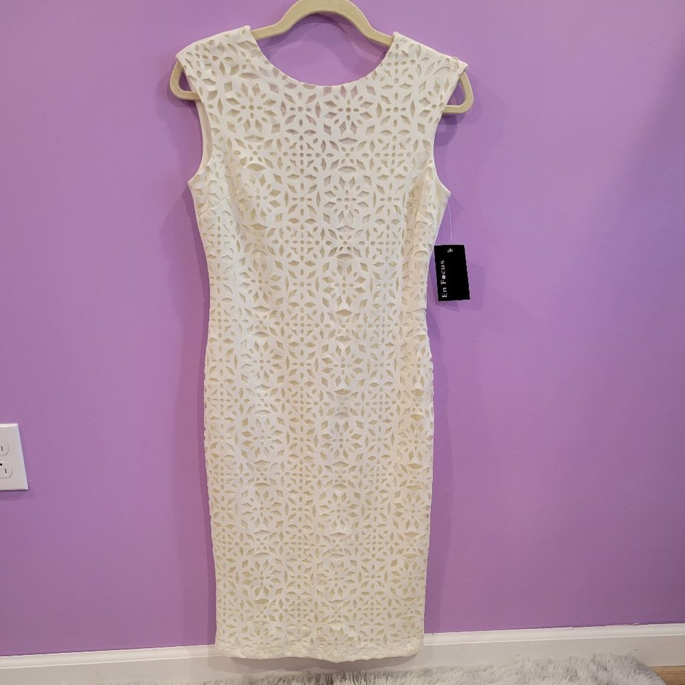 EnFocus Studio Off White and Gold Dress